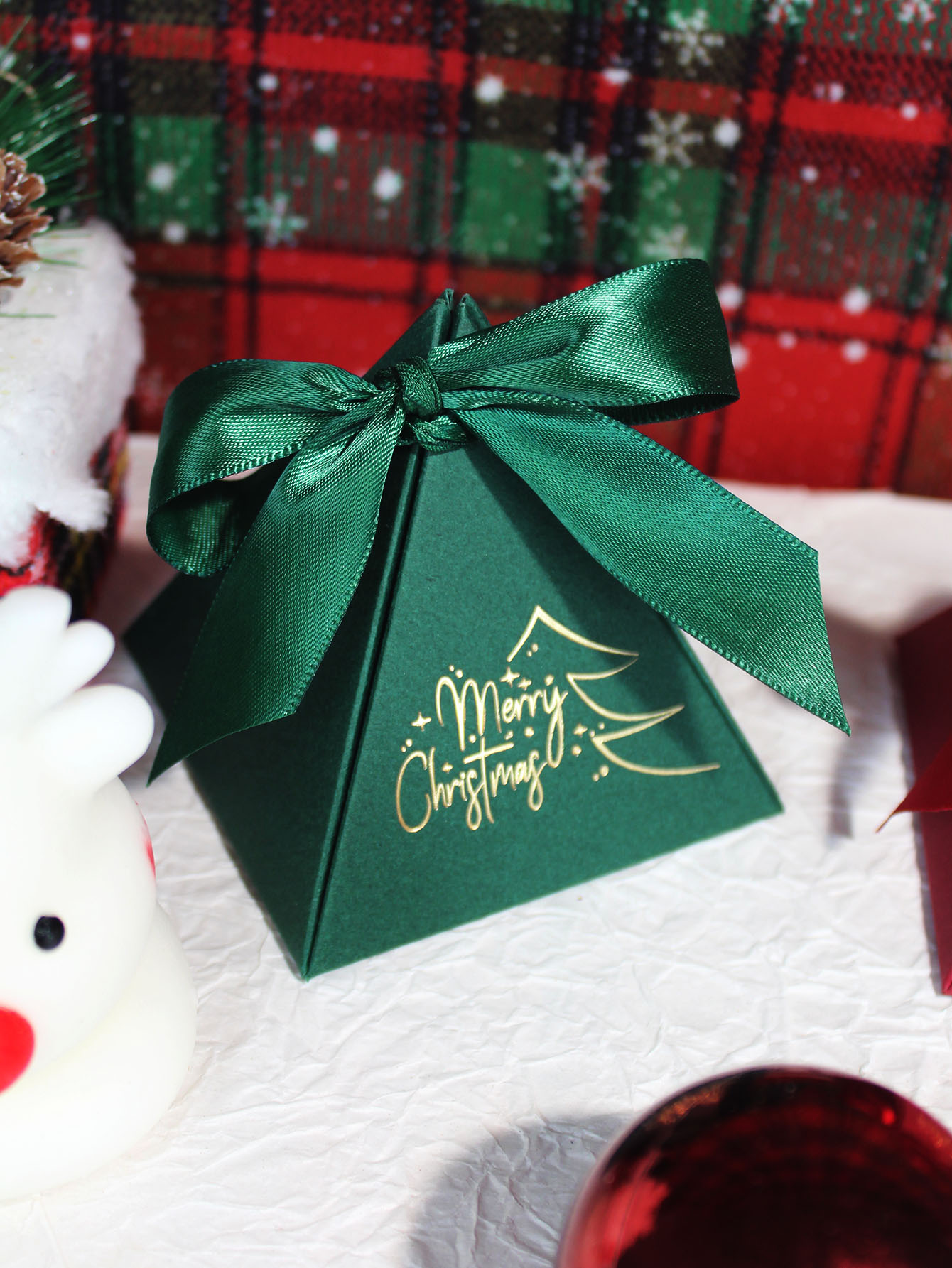 Kotak segitiga Natal kotak had - Chocolate Snack ulasan dan harga