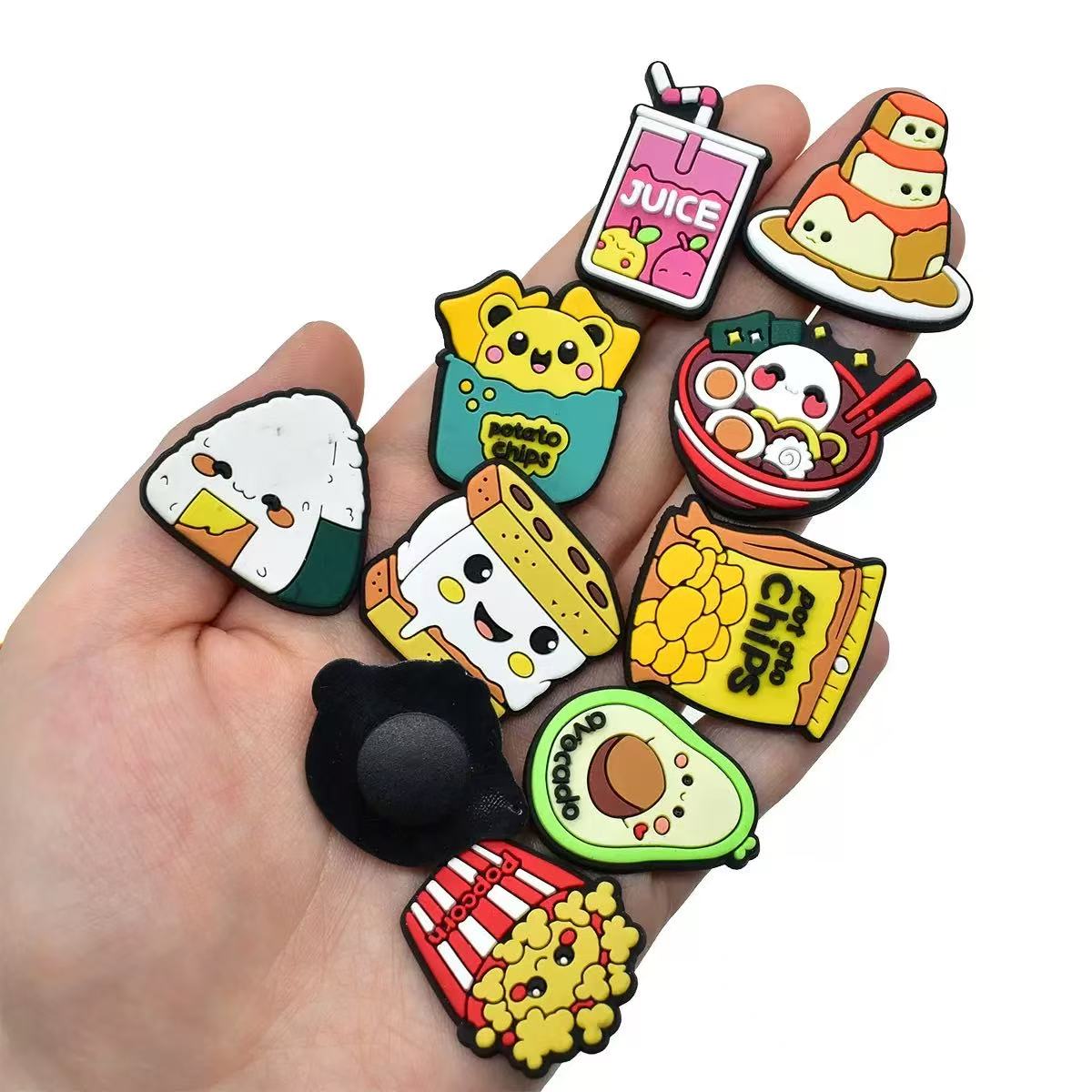 25-100 buah Set Hiasan Sepatu  - Food Snacks Drinks ulasan dan harga
